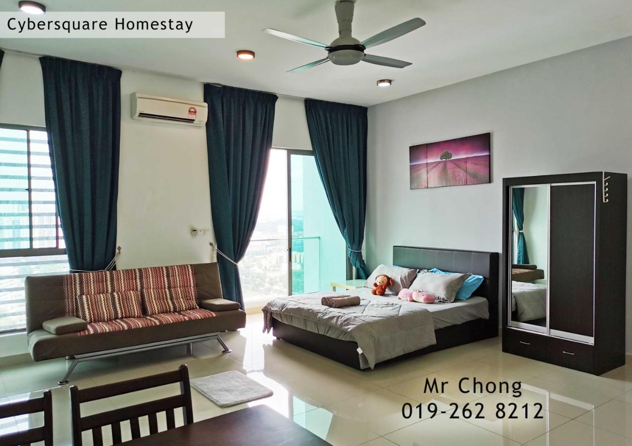 Cybersqaure Studio Suites With Netfilx @10 Min Walking Distance To Mcd Кіберджая Екстер'єр фото