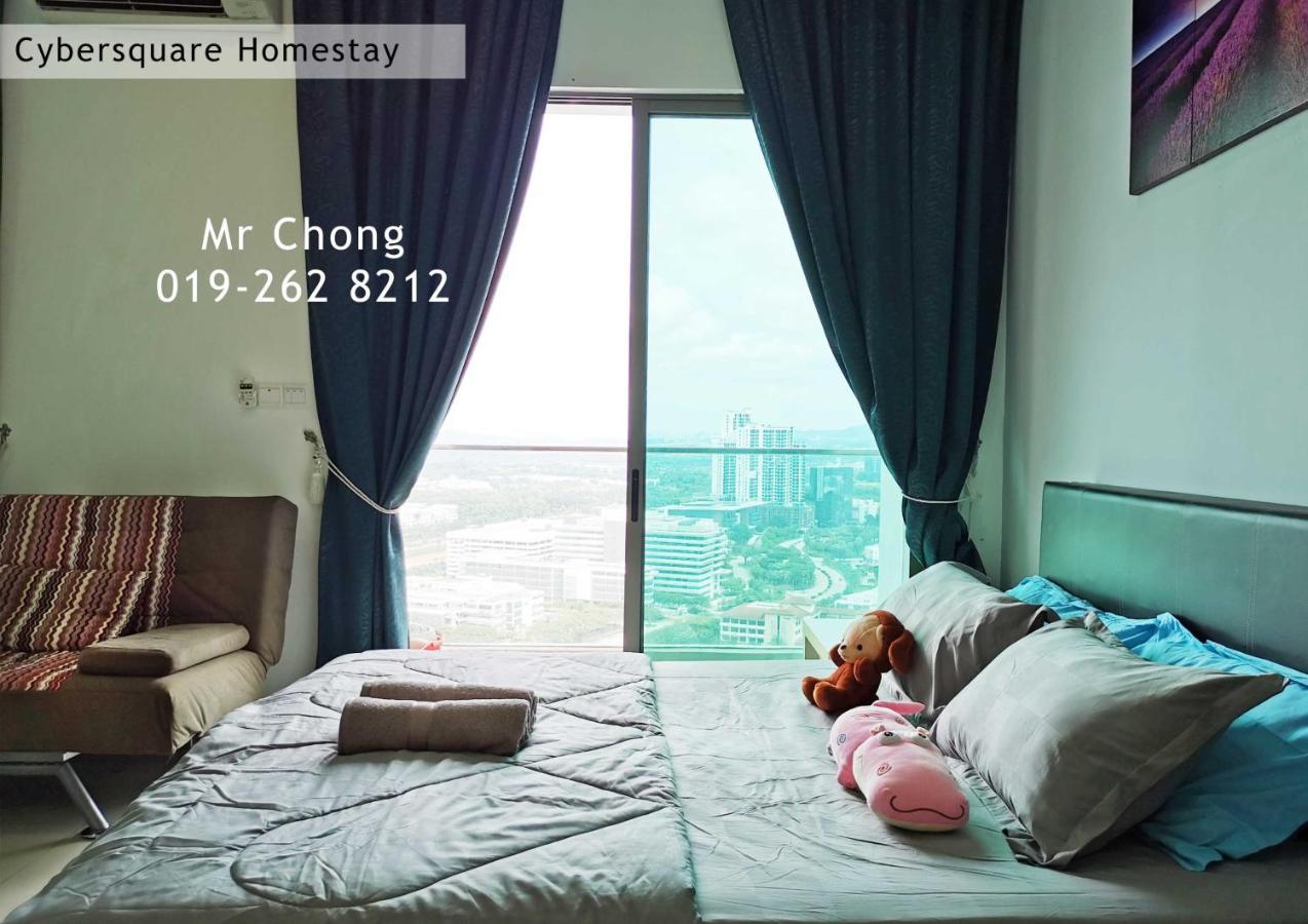 Cybersqaure Studio Suites With Netfilx @10 Min Walking Distance To Mcd Кіберджая Екстер'єр фото